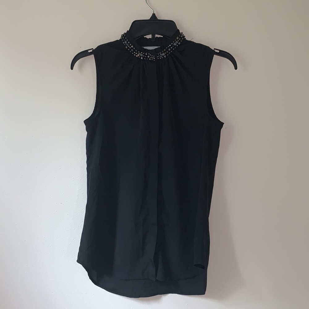 H&M black tank blouse short sleeve button up 🧡